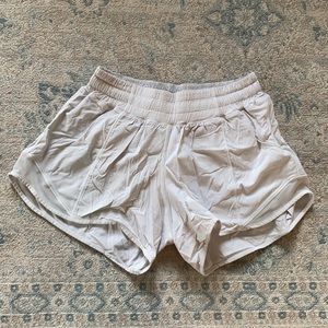 Lululemon White Hotty Hot 4” Shorts